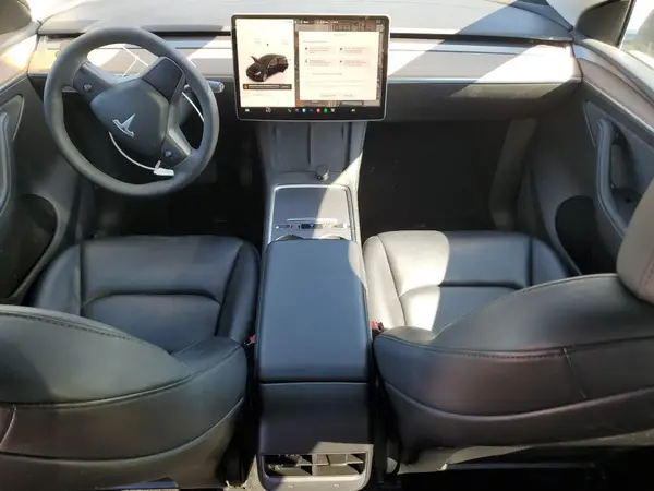 7SAYGAEE8PF827932 2023 TESLA MODEL Y - Image 8