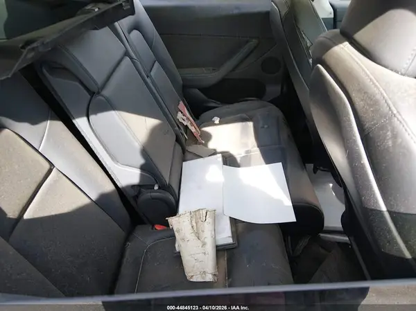 7SAYGAEE8PF853558 2023 TESLA MODEL Y - Image 8