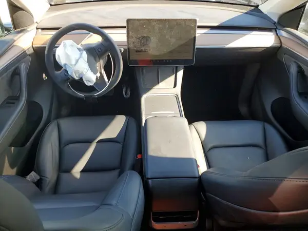 7SAYGAEE8PF871705 2023 TESLA MODEL Y - Image 8