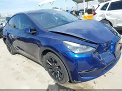 7SAYGAEE8PF903925 2023 TESLA MODEL Y