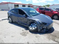 7SAYGAEE8PF917730 2023 TESLA MODEL Y