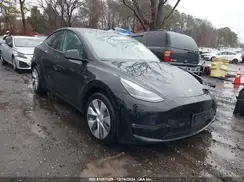 7SAYGAEE8PF939646 2023 TESLA MODEL Y