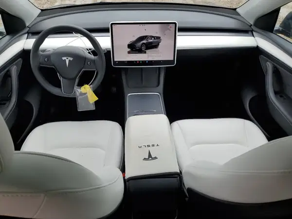 7SAYGAEE8PF980360 2023 TESLA MODEL Y - Image 8