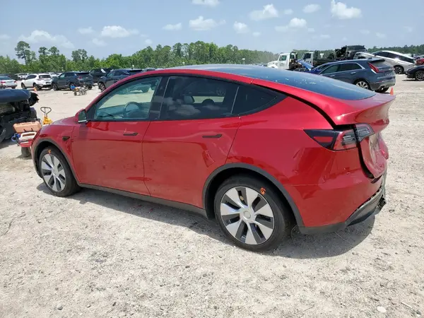 7SAYGAEE8RF011466 2024 TESLA MODEL Y - Image 2