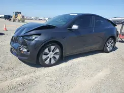 7SAYGAEE8RF033273 2024 TESLA MODEL Y