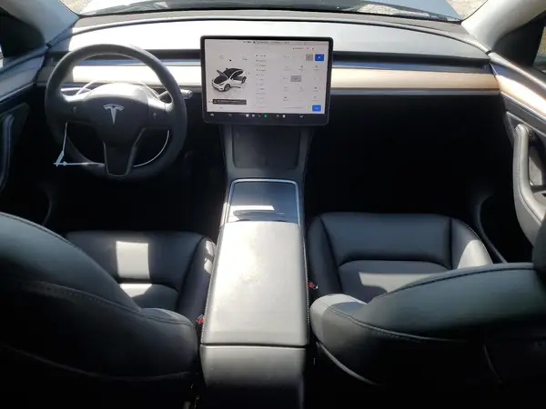 7SAYGAEE8RF033273 2024 TESLA MODEL Y - Image 8