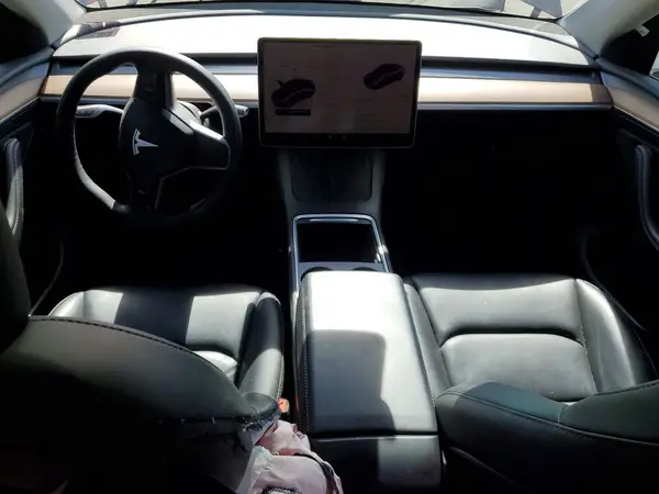 7SAYGAEE8RF035542 2024 TESLA MODEL Y - Image 8