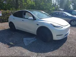 7SAYGAEE8RF089942 2024 TESLA MODEL Y