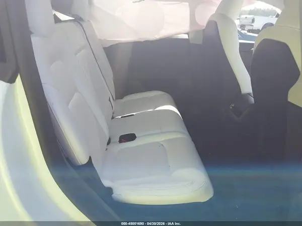 7SAYGAEE8RF089942 2024 TESLA MODEL Y - Image 8