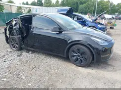 7SAYGAEE8RF185442 2024 TESLA MODEL Y