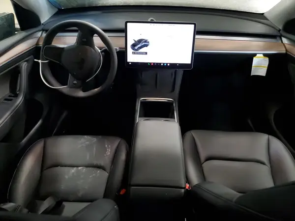 7SAYGAEE8RF200330 2024 TESLA MODEL Y - Image 8