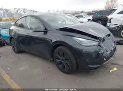 7SAYGAEE8RF210386 2024 TESLA MODEL Y