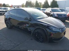 7SAYGAEE8RF981950 2024 TESLA MODEL Y