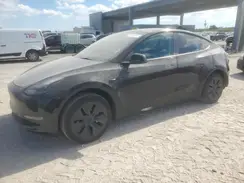 7SAYGAEE8SF226397 2025 TESLA MODEL Y
