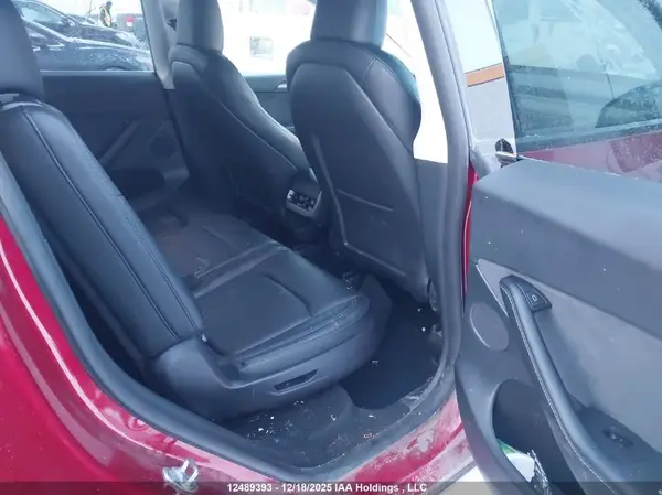 7SAYGAEE8SF236265 2025 TESLA MODEL Y - Image 8
