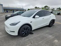 7SAYGAEE8SF247833 2025 TESLA MODEL Y
