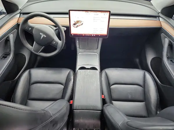 7SAYGAEE8SF247833 2025 TESLA MODEL Y - Image 8