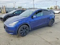 7SAYGAEE8SF267371 2025 TESLA MODEL Y