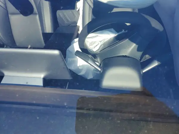 7SAYGAEE8SF276944 2025 TESLA MODEL Y - Image 8