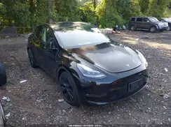 7SAYGAEE8SF288835 2025 TESLA MODEL Y