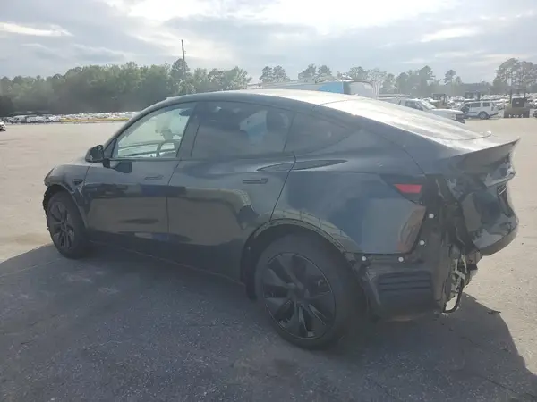 7SAYGAEE8SF304175 2025 TESLA MODEL Y - Image 2