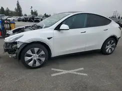 7SAYGAEE9NF345824 2022 TESLA MODEL Y