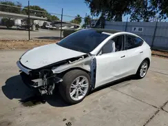 7SAYGAEE9NF362977 2022 TESLA MODEL Y