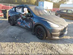 7SAYGAEE9NF377401 2022 TESLA MODEL Y