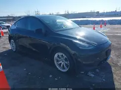7SAYGAEE9NF378905 2022 TESLA MODEL Y