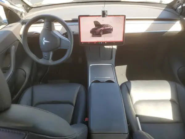 7SAYGAEE9NF394277 2022 TESLA MODEL Y - Image 8
