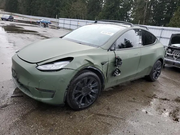7SAYGAEE9NF484190 2022 TESLA MODEL Y - Image 1