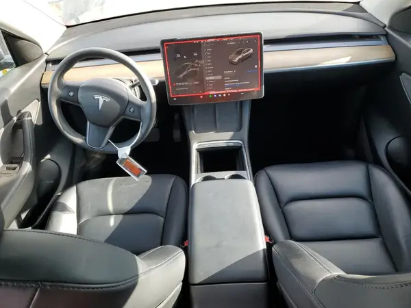 7SAYGAEE9NF493729 2022 TESLA MODEL Y - Image 8