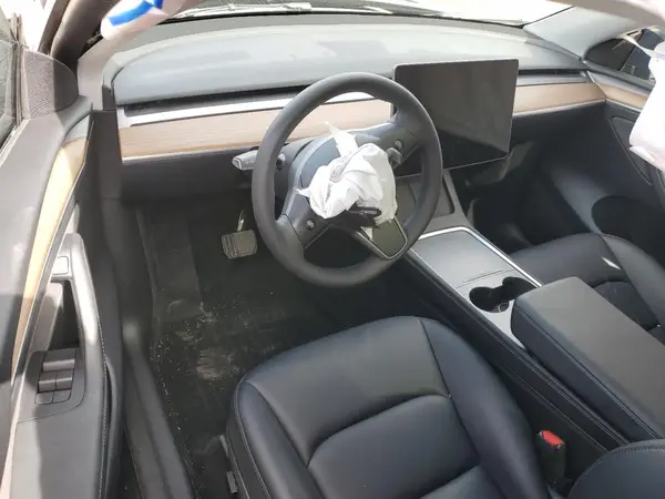 7SAYGAEE9NF517298 2022 TESLA MODEL Y - Image 8