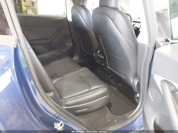 7SAYGAEE9NF519018 2022 TESLA MODEL Y - Image 8