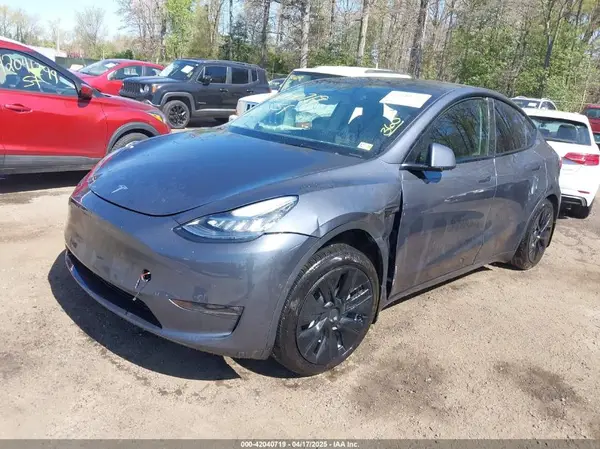 7SAYGAEE9NF574634 2022 TESLA MODEL Y - Image 2