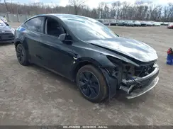 7SAYGAEE9PF582431 2023 TESLA MODEL Y