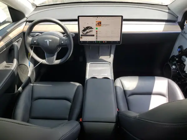 7SAYGAEE9PF599715 2023 TESLA MODEL Y - Image 8