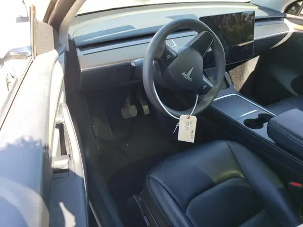 7SAYGAEE9PF634799 2023 TESLA MODEL Y - Image 8