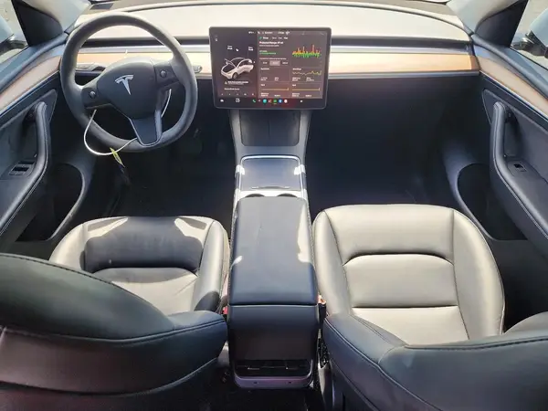 7SAYGAEE9PF673330 2023 TESLA MODEL Y - Image 8