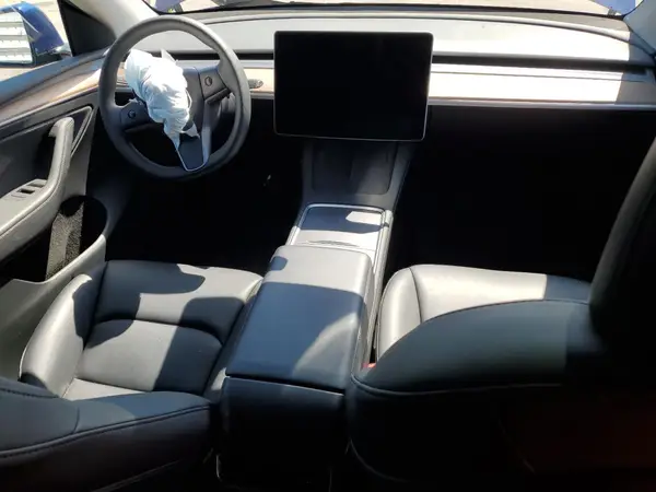 7SAYGAEE9PF709792 2023 TESLA MODEL Y - Image 8