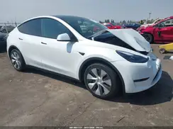 7SAYGAEE9PF713132 2023 TESLA MODEL Y