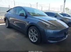 7SAYGAEE9PF743795 2023 TESLA MODEL Y