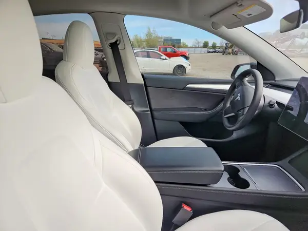 7SAYGAEE9PF758233 2023 TESLA MODEL Y - Image 8