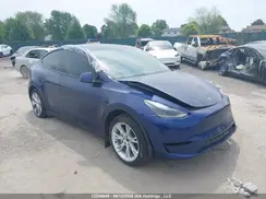 7SAYGAEE9PF759673 2023 TESLA MODEL Y