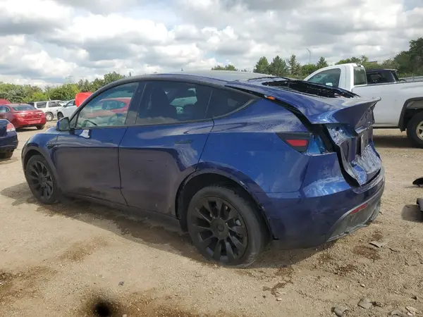 7SAYGAEE9PF764730 2023 TESLA MODEL Y - Image 2