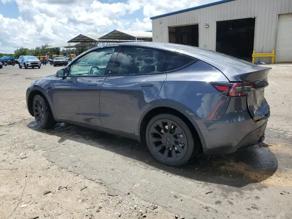 7SAYGAEE9PF767207 2023 TESLA MODEL Y - Image 2