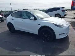 7SAYGAEE9PF792088 2023 TESLA MODEL Y