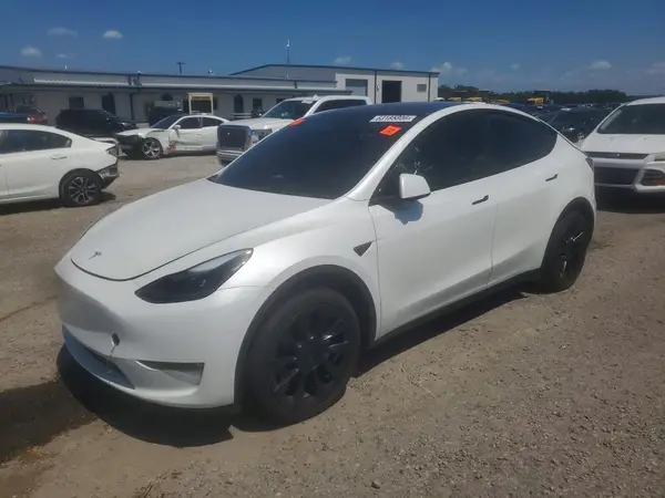 7SAYGAEE9PF806104 2023 TESLA MODEL Y - Image 1