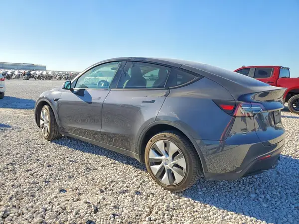 7SAYGAEE9PF847669 2023 TESLA MODEL Y - Image 2