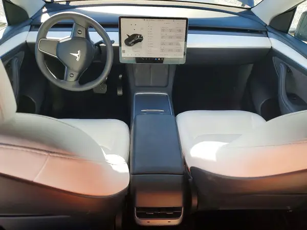 7SAYGAEE9PF847669 2023 TESLA MODEL Y - Image 8